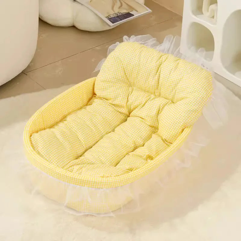 Cute Lace Trimmed Pet Princess Bed For Dogs And Cats