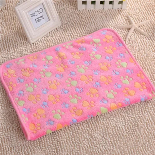 Cute Warm Pet Bed Mat Cover Towel Handcrafted Fleece Blanket for Dogs