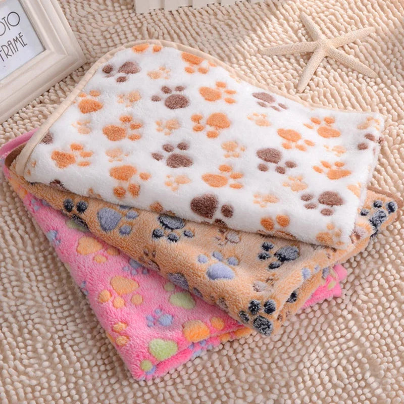 Cute Warm Pet Bed Mat Cover Towel Handcrafted Fleece Blanket for Dogs
